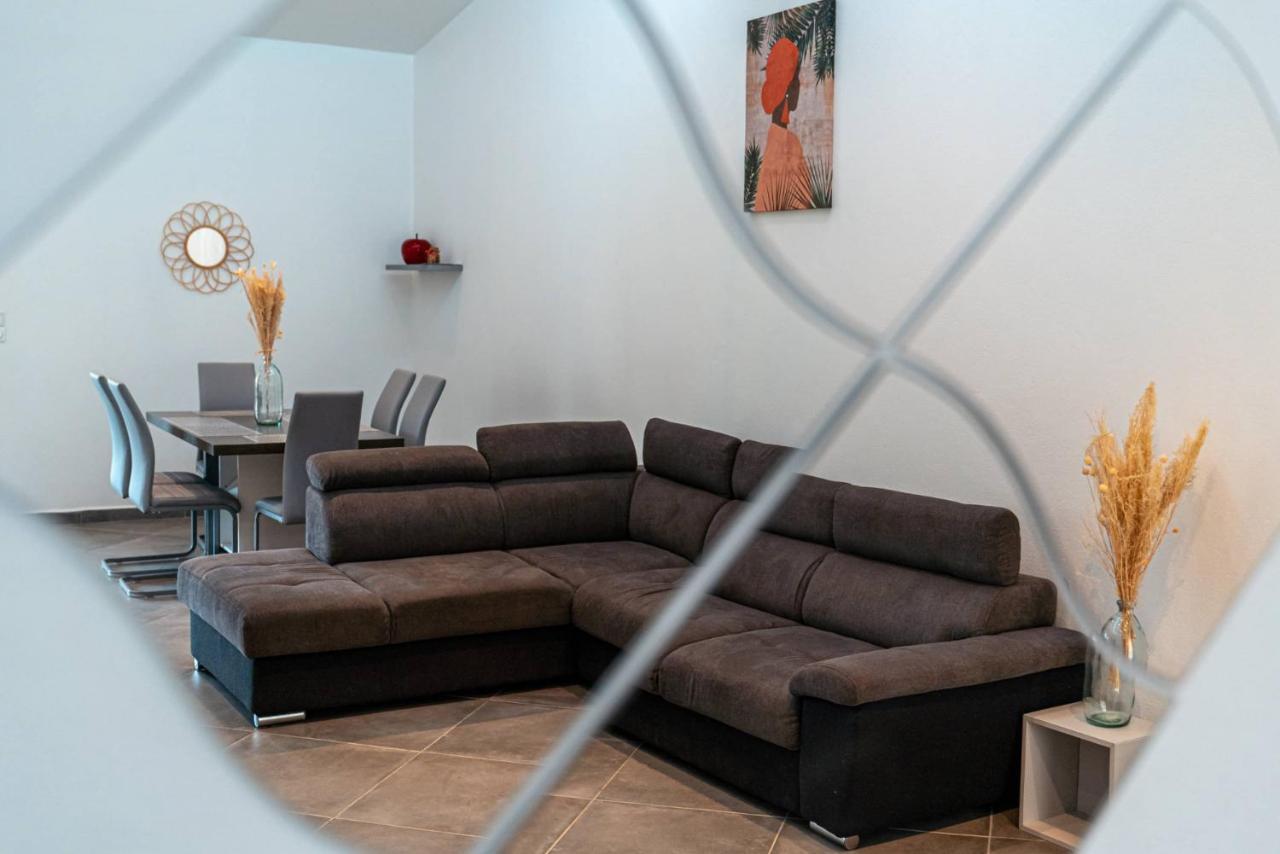 Promo ! Charmant Havre De Paix Ventile En Campagne Le Gosier (Grande-Terre) Exterior foto